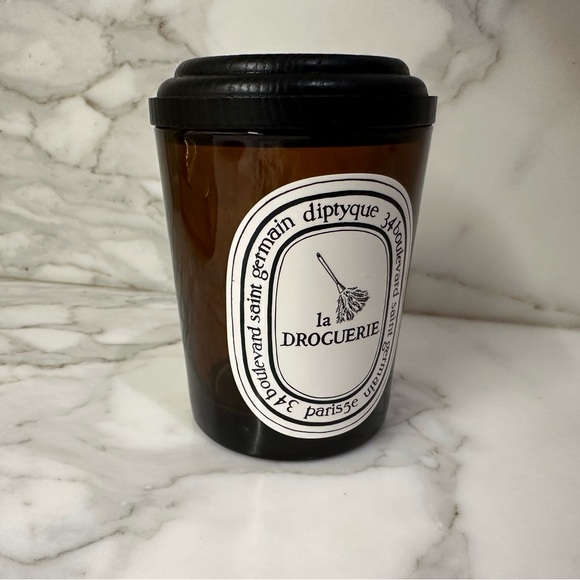 Diptyque La Droguerie Amber Candle - Picture 3 of 4